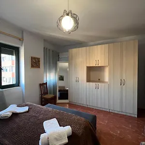 Bujtina Shqiptare Tirana